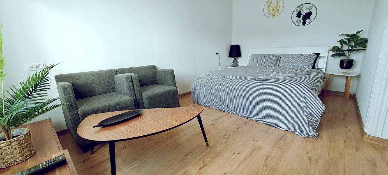 Akropole Apartment In Riga Eksteriør bilde